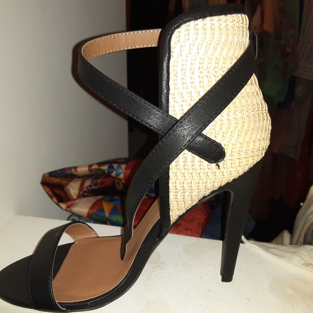 Open to heels (#4)